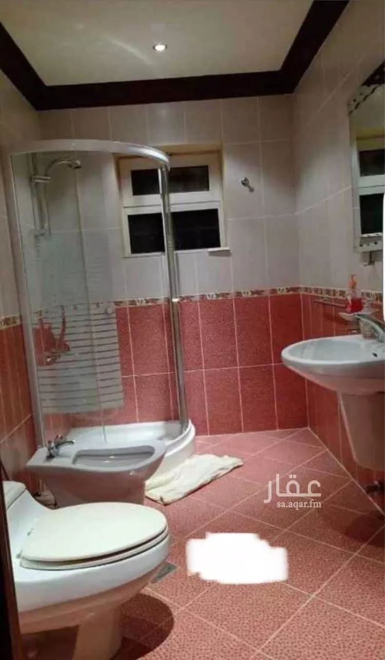 فيلا للإيجار في شارع الطفيل بن مالك, حي السليمانية, مدينة الرياض, منطقة الرياض 7