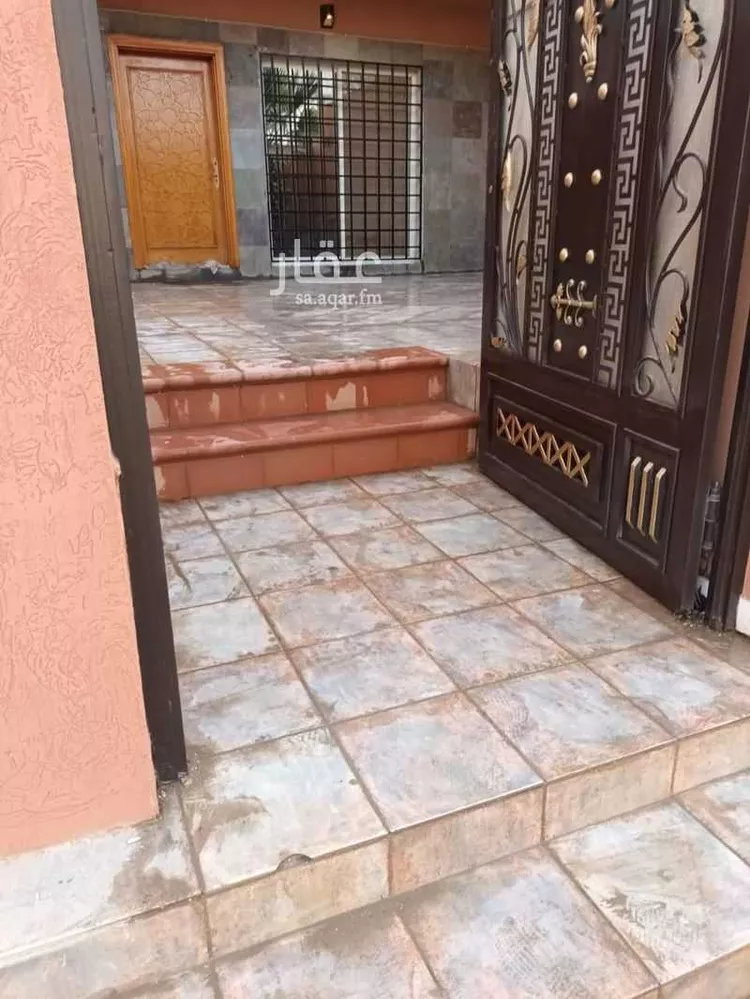 فيلا للبيع في شارع الطفيل بن مالك, حي السليمانية, مدينة الرياض, منطقة الرياض صورة 2