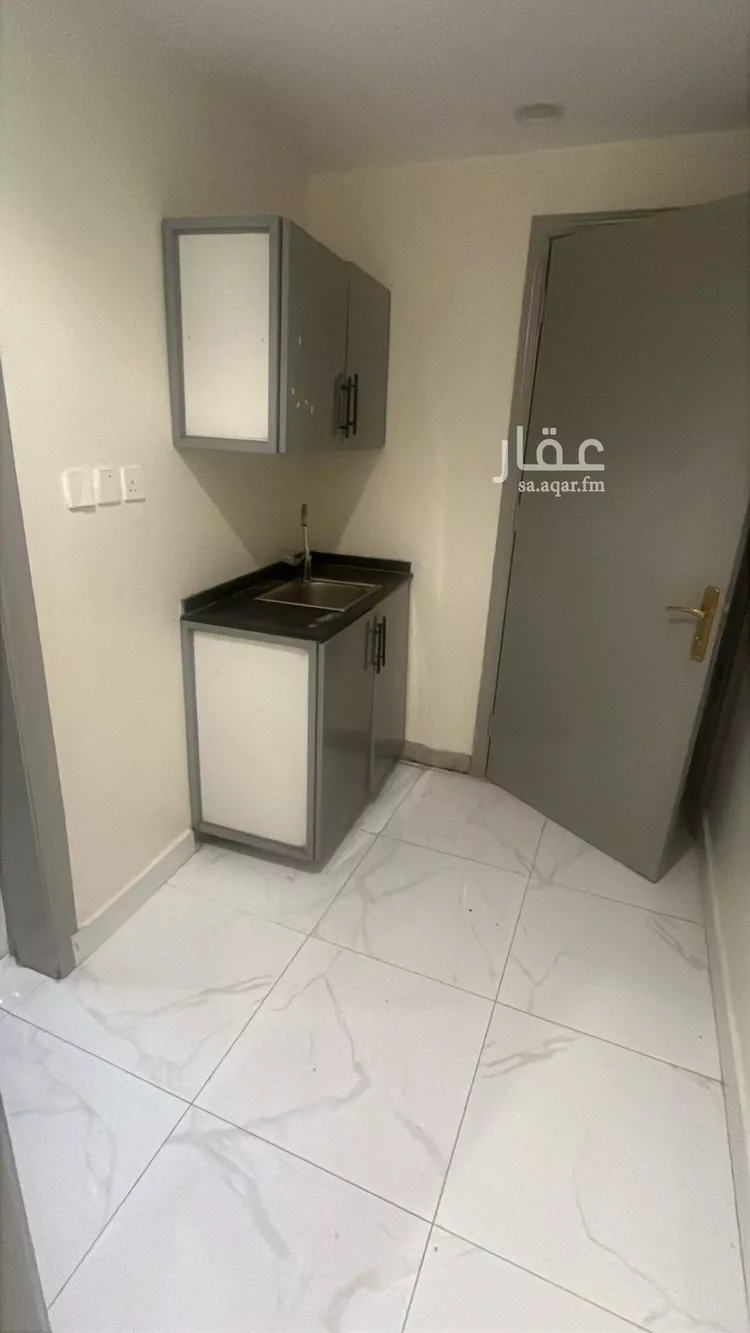 شقة للإيجار في شارع عبدالله بن شهيوين, حي العقيق, مدينة الرياض, منطقة الرياض صورة 3