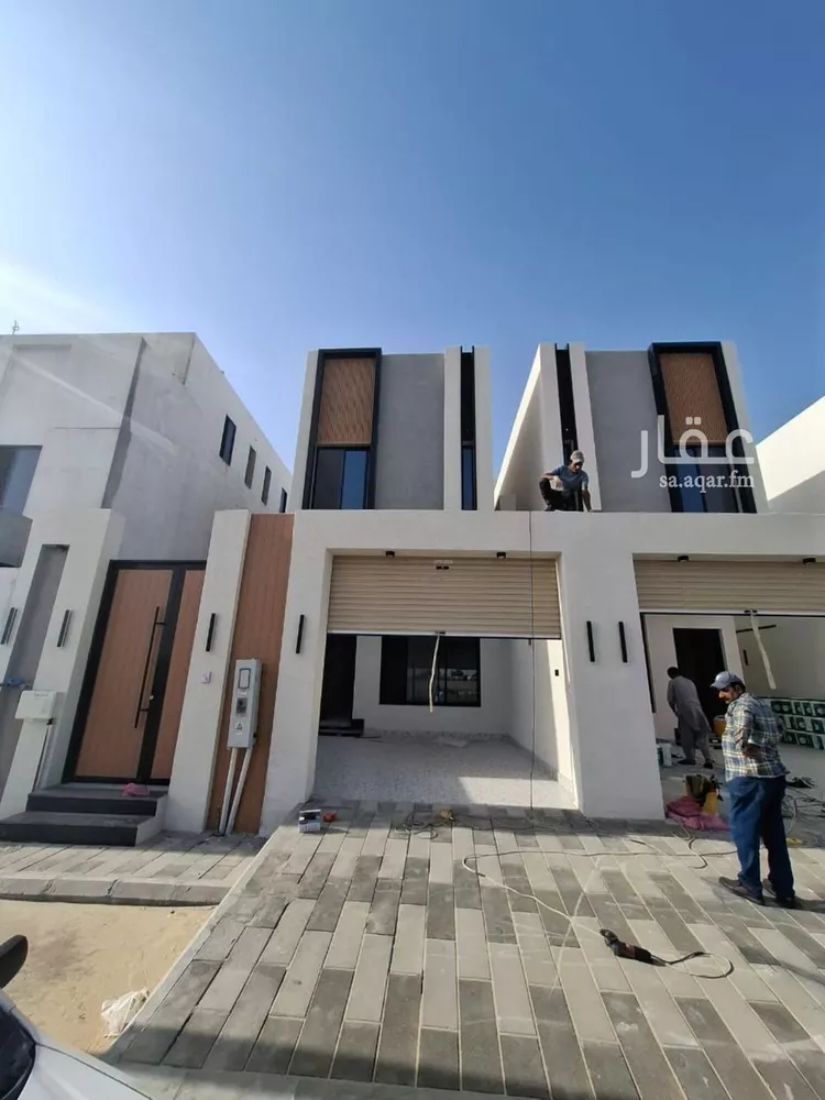فيلا للبيع في شارع المنذر ابن كعب, حي الأمواج, مدينة الخبر, المنطقة الشرقية