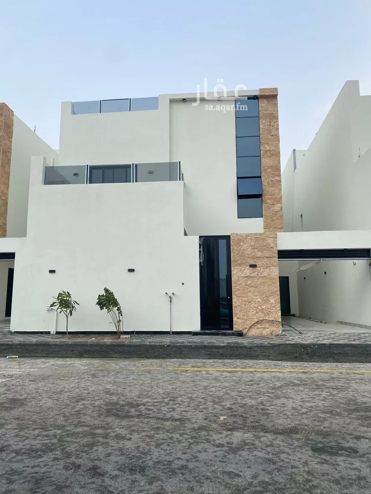 فيلا للبيع في شارع الأنوار, حي الأمواج, مدينة الخبر, المنطقة الشرقية
