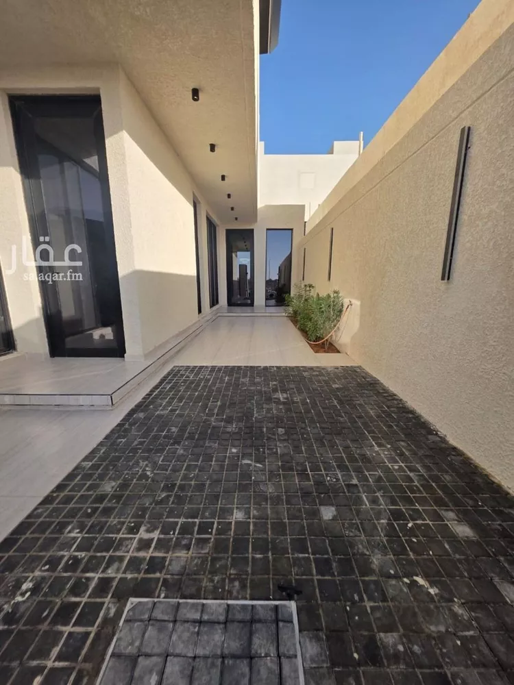 فيلا للبيع في شارع حرة الحجرة, حي الجنادرية, مدينة الرياض, منطقة الرياض صورة 2