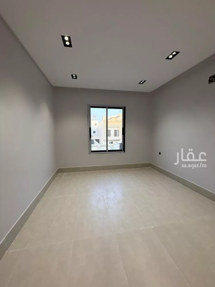 دور للبيع في شارع الجديعان, حي عكاظ, مدينة الرياض, منطقة الرياض صورة 3