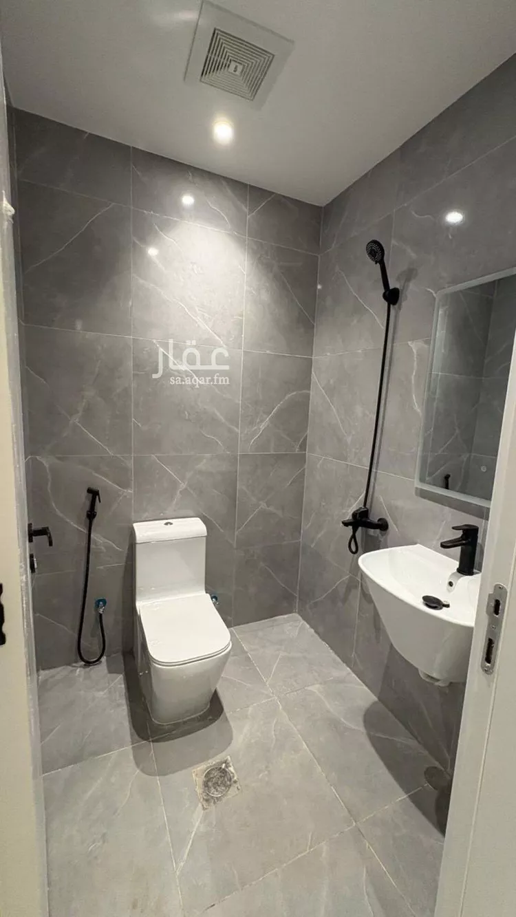 شقة للإيجار في شارع غزوة الغابة, حي حكومي1, مدينة جدة, منطقة مكة المكرمة صورة 4