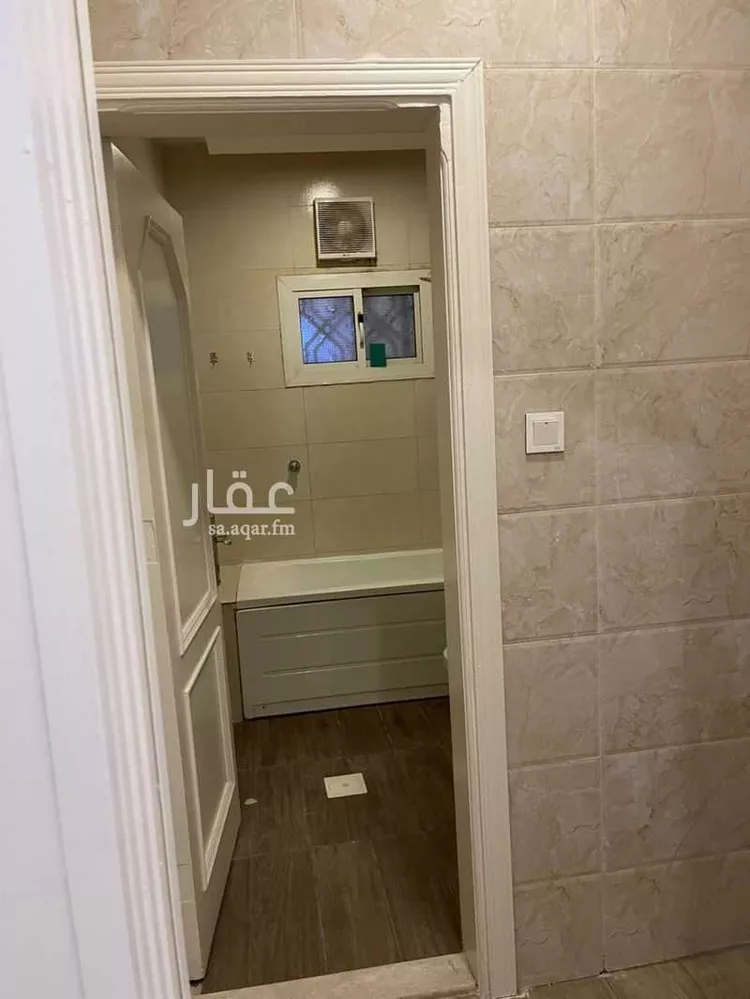 شقة للإيجار في شارع صالح بن عبدالله بن سويد, حي الصفاء, مدينة جدة, منطقة مكة المكرمة صورة 3