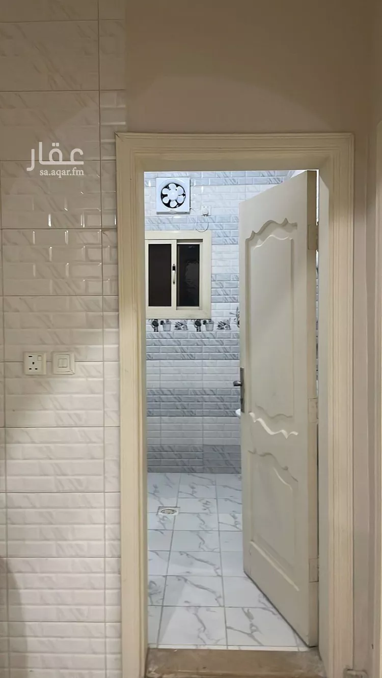 شقة للإيجار في شارع عوف بن نجوي, حي النزهة, مدينة جدة, منطقة مكة المكرمة صورة 3