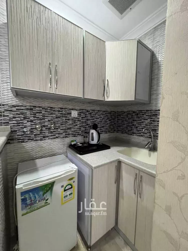 شقة للإيجار في شارع قاسم زينل, حي الروضة, مدينة جدة, منطقة مكة المكرمة 8