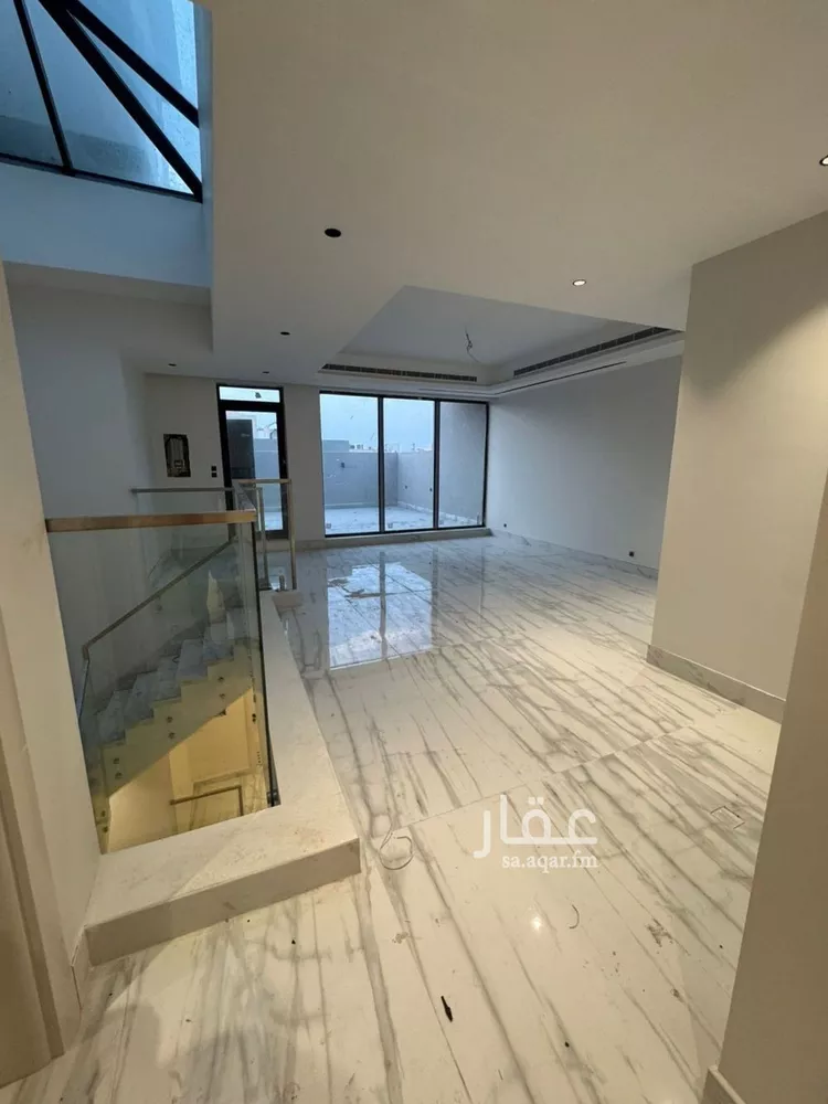 فيلا للإيجار في شارع ظهير الدين البهيقي, حي العارض, مدينة الرياض, منطقة الرياض