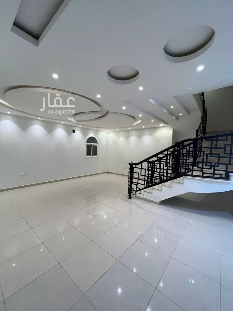 فيلا للإيجار في شارع رقم 512, حي النرجس, مدينة الرياض, منطقة الرياض صورة 3