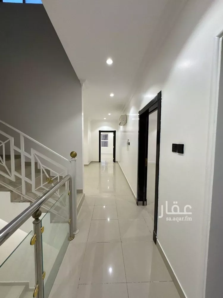 فيلا للإيجار في شارع رقم 126, حي الياسمين, مدينة الرياض, منطقة الرياض صورة 2
