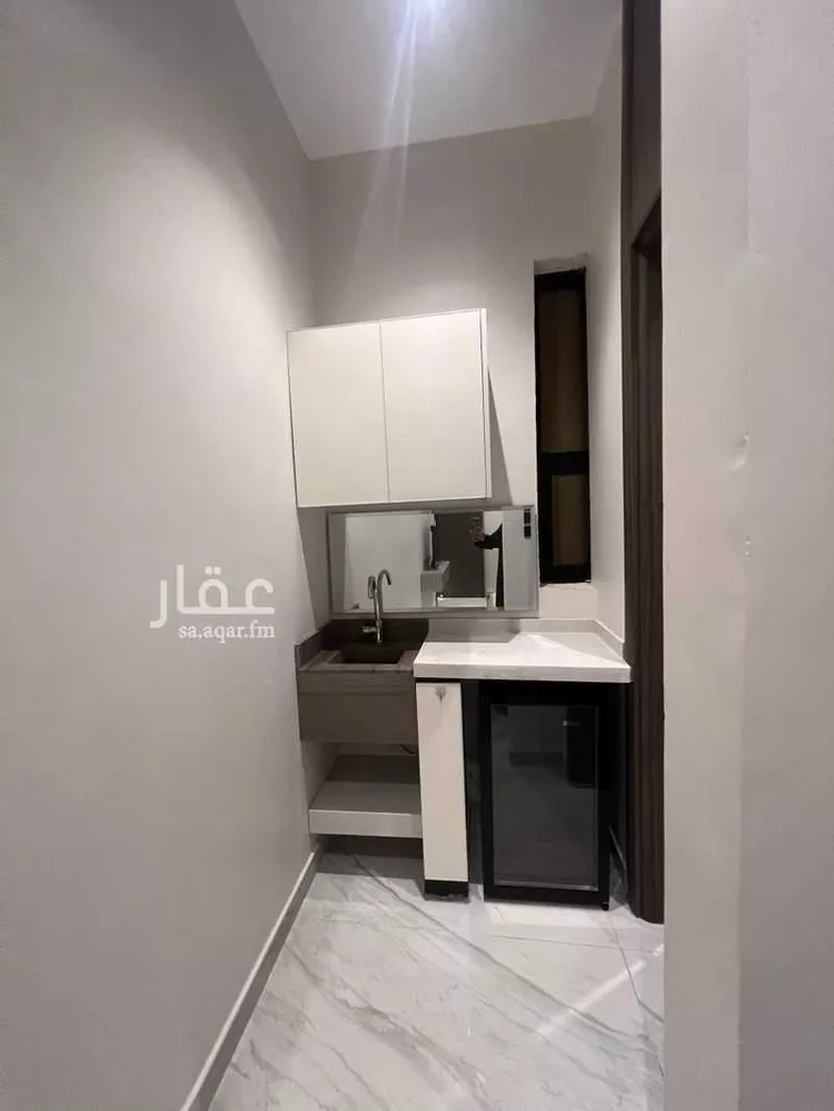 شقة للإيجار في شارع أبي عطاء العطاردي, حي المعيزيلة, مدينة الرياض, منطقة الرياض صورة 5