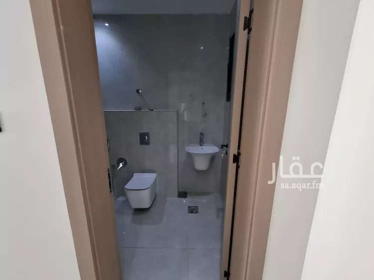 دور للبيع في شارع عبدالرحمن الأنصاري, حي الرمال, مدينة الرياض, منطقة الرياض صورة 3