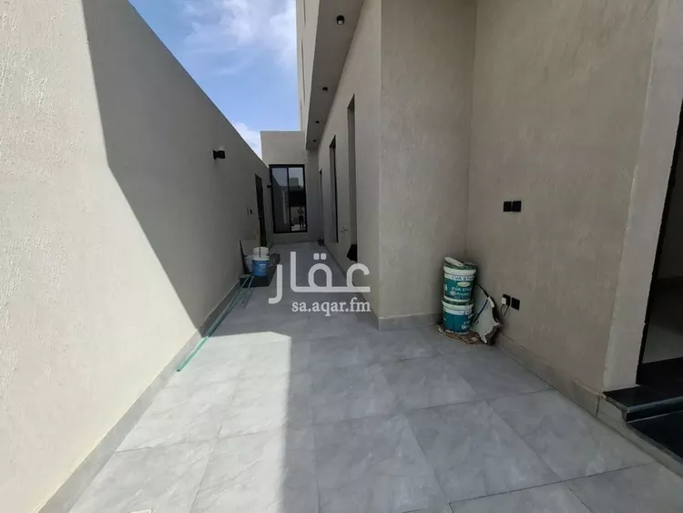 دور للبيع في شارع سليمان الحميضي, حي الجنادرية, مدينة الرياض, منطقة الرياض صورة 4