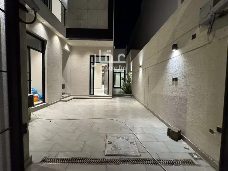 فيلا للبيع في شارع عبدالعزيز الطبيري, حي الرمال, مدينة الرياض, منطقة الرياض صورة 2