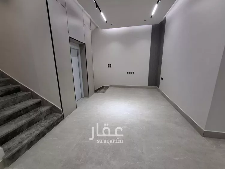 Villa for Sale in Riyadh Al Yarmouk 14
