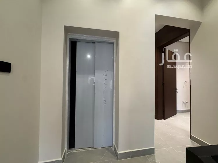 دور للبيع في شارع الكاف, حي إشبيلية, مدينة الرياض, منطقة الرياض صورة 5