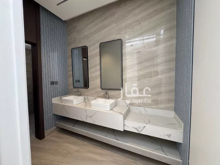 فيلا للبيع في شارع سليمان البغدادى, حي الرمال, مدينة الرياض, منطقة الرياض صورة 2