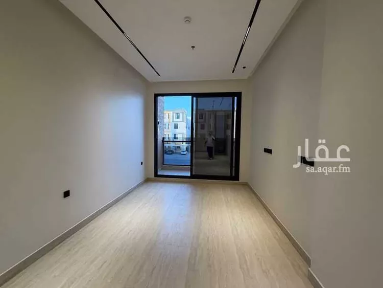 شقة للبيع في شارع العيينة, حي إشبيلية, مدينة الرياض, منطقة الرياض صورة 3
