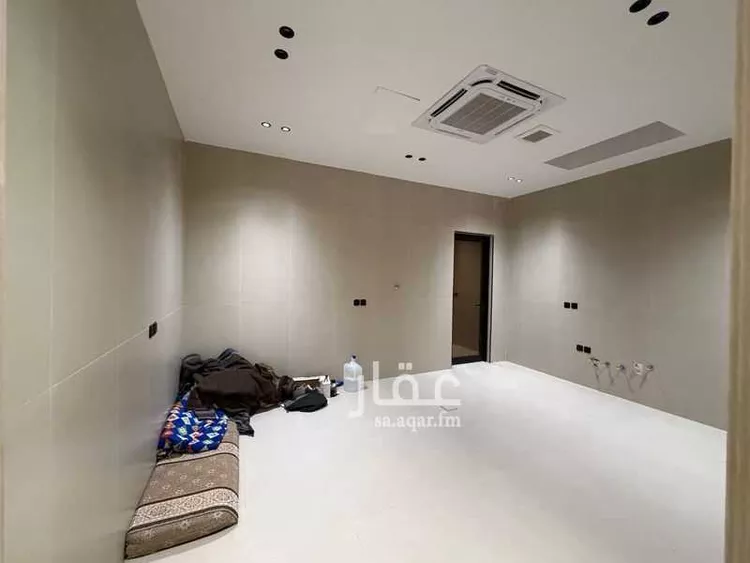 دور للبيع في شارع محمد البرقى, حي الرمال, مدينة الرياض, منطقة الرياض 7