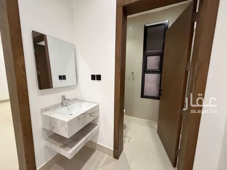 دور للبيع في شارع المجاز, حي المعيزيلة, مدينة الرياض, منطقة الرياض 11