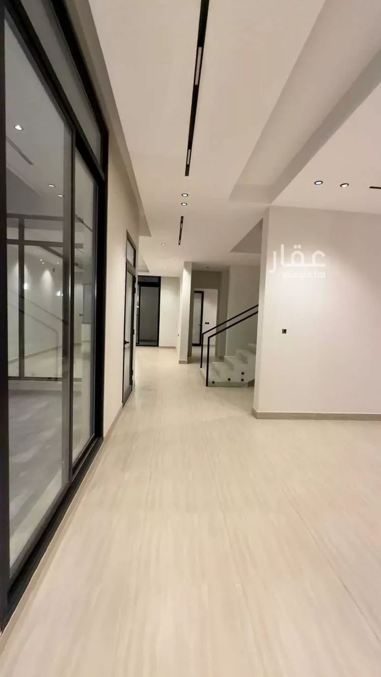 فيلا للبيع في شارع ابن كحيل, حي الملك فيصل, مدينة الرياض, منطقة الرياض صورة 5
