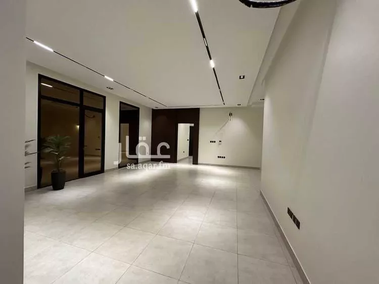 Floor for Sale in Riyadh Al Munsiyah 11
