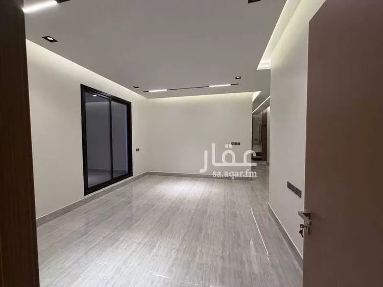 Floor for Sale in Jeddah As Sahil 9