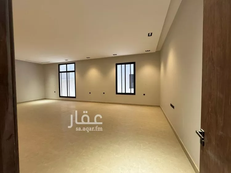 Floor for Sale in Riyadh Qurtubah 7