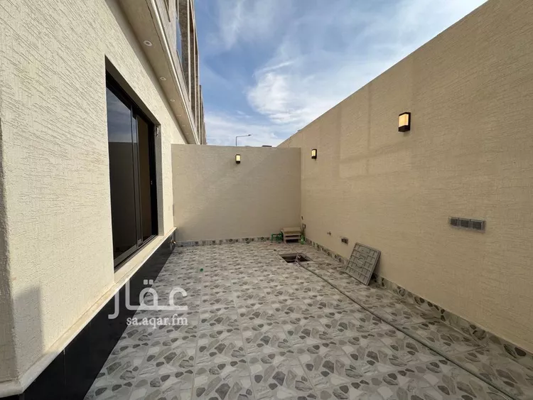 فيلا للبيع في شارع هبة الله الطيبي, حي الرمال, مدينة الرياض, منطقة الرياض صورة 2