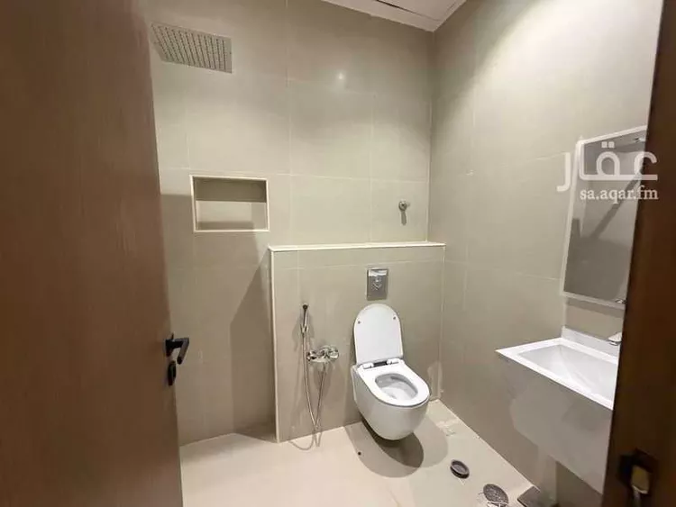 شقة للبيع في شارع أمين الريحاني, حي المعيزيلة, مدينة الرياض, منطقة الرياض 12