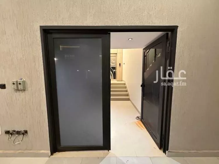 Floor for Sale in Riyadh Ar Rimal صورة 2