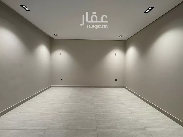 فيلا للبيع في شارع عبدالعزيز الطبيري, حي الرمال, مدينة الرياض, منطقة الرياض 7