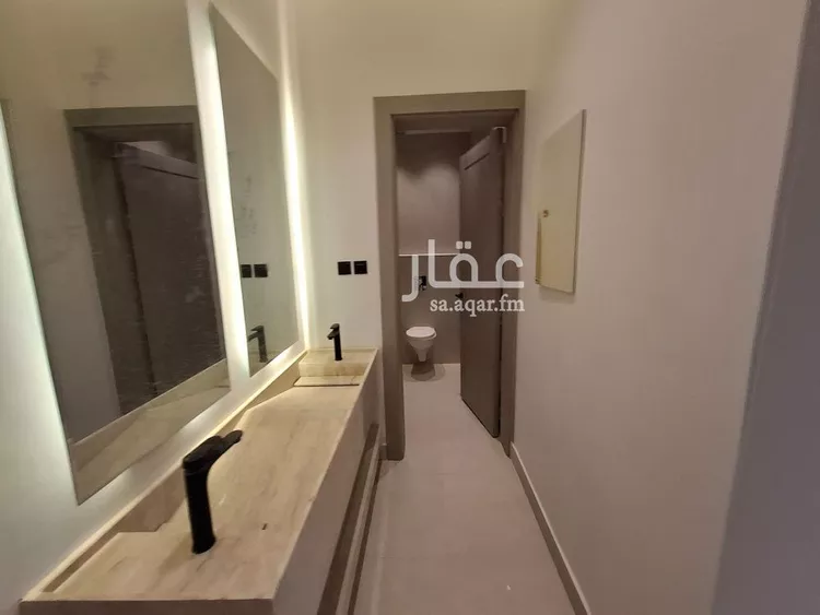 دور للبيع في شارع سعيد بن زيد, حي الجنادرية, مدينة الرياض, منطقة الرياض صورة 5