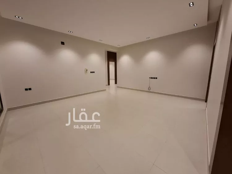 دور للبيع في شارع الإمام محمد إسماعيل الصنعاني, حي الخليج, مدينة الرياض, منطقة الرياض صورة 4