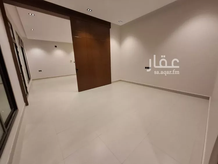 دور للبيع في شارع الإمام محمد إسماعيل الصنعاني, حي الخليج, مدينة الرياض, منطقة الرياض صورة 3