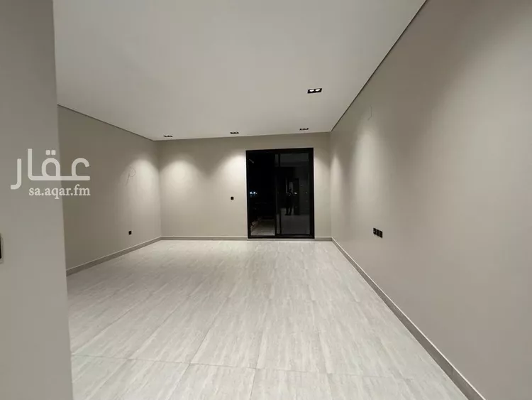 فيلا للبيع في شارع عبدالعزيز الطبيري, حي الرمال, مدينة الرياض, منطقة الرياض 12