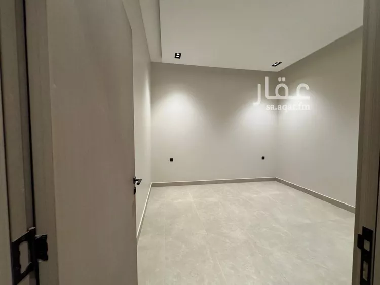 Floor for Sale in Riyadh Qurtubah 13