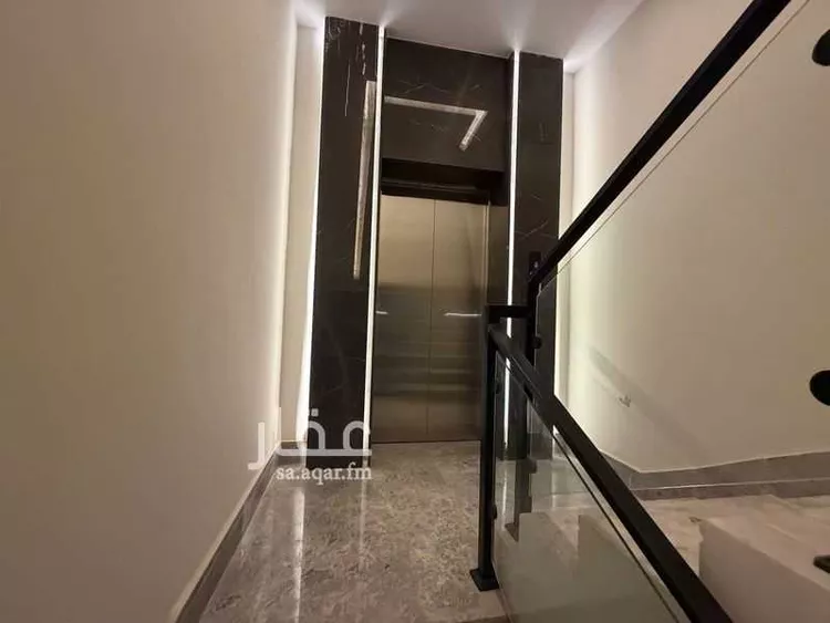 دور للبيع في شارع رقم 136, حي المونسية, مدينة الرياض, منطقة الرياض صورة 2
