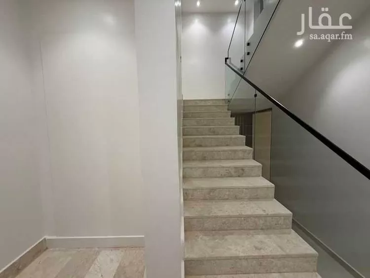 شقة للبيع في شارع أمين الريحاني, حي المعيزيلة, مدينة الرياض, منطقة الرياض صورة 3