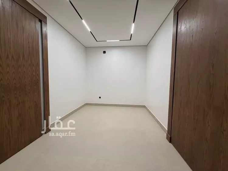 دور للبيع في شارع المجاز, حي المعيزيلة, مدينة الرياض, منطقة الرياض 7