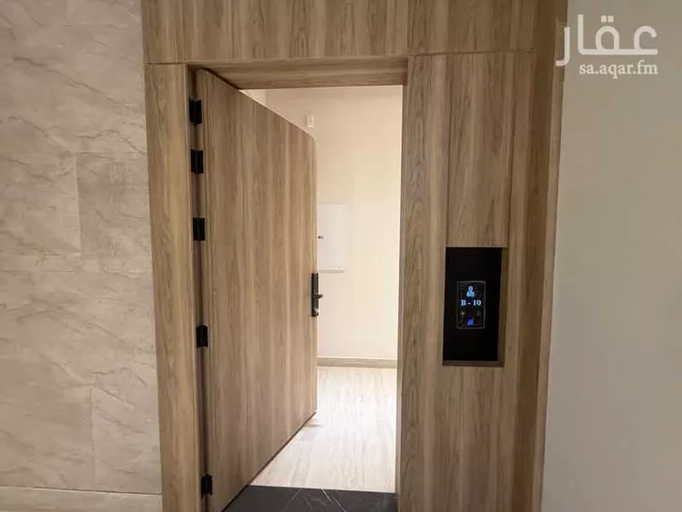شقة للبيع في شارع عبدالله بن قيس, حي إشبيلية, مدينة الرياض, منطقة الرياض 14