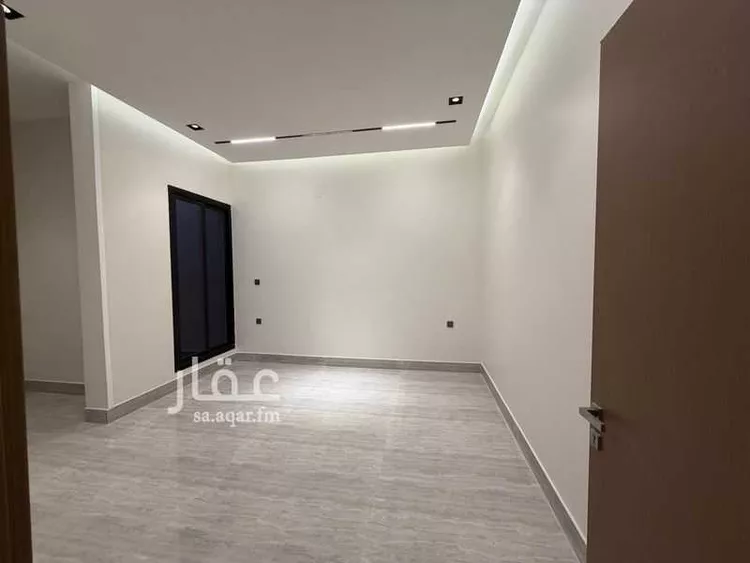 Floor for Sale in Jeddah As Sahil 12