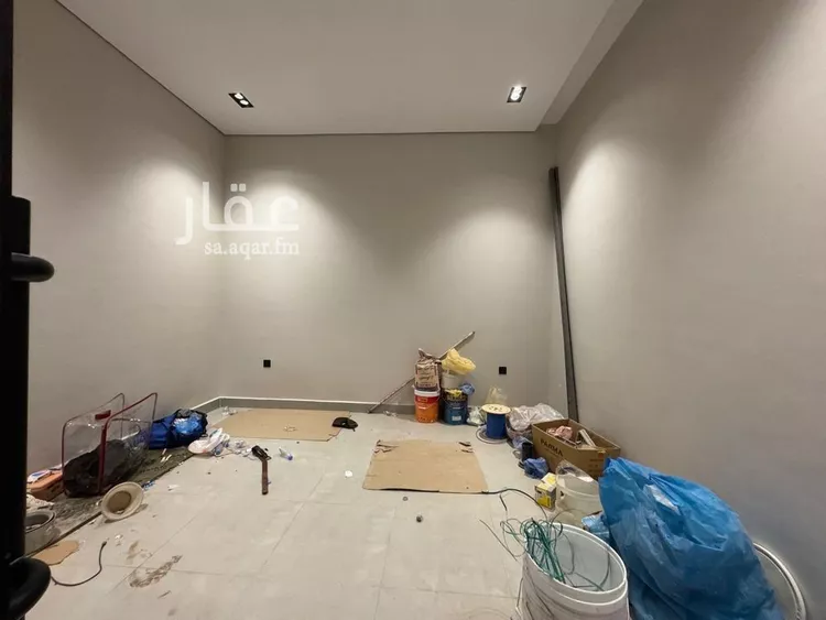 فيلا للبيع في شارع عبدالعزيز الطبيري, حي الرمال, مدينة الرياض, منطقة الرياض 6