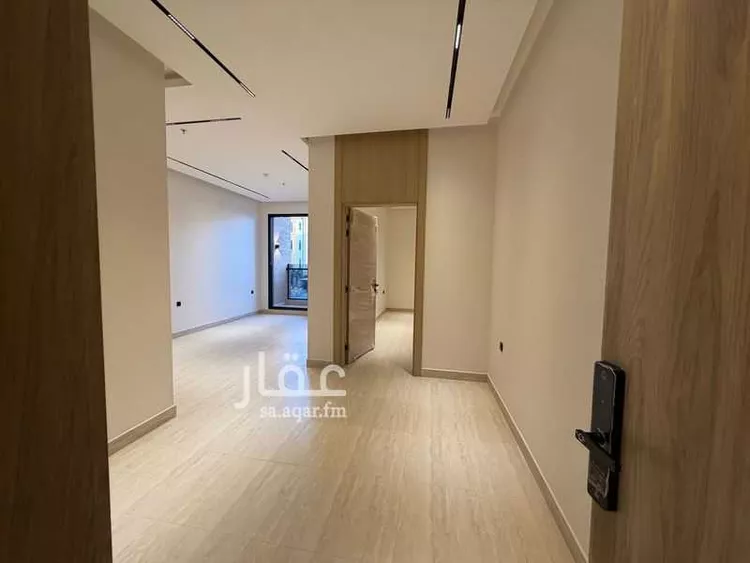 شقة للبيع في شارع العيينة, حي إشبيلية, مدينة الرياض, منطقة الرياض صورة 2