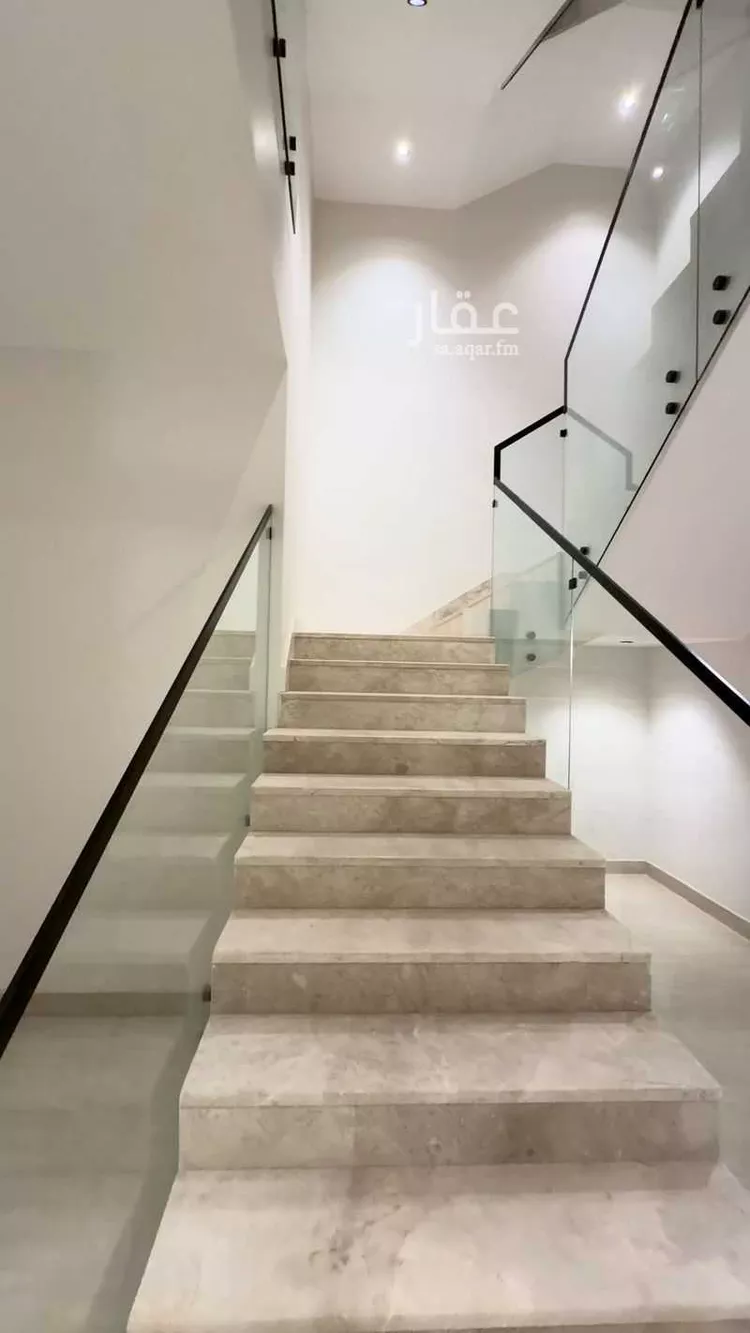 فيلا للبيع في شارع ابن كحيل, حي الملك فيصل, مدينة الرياض, منطقة الرياض 9