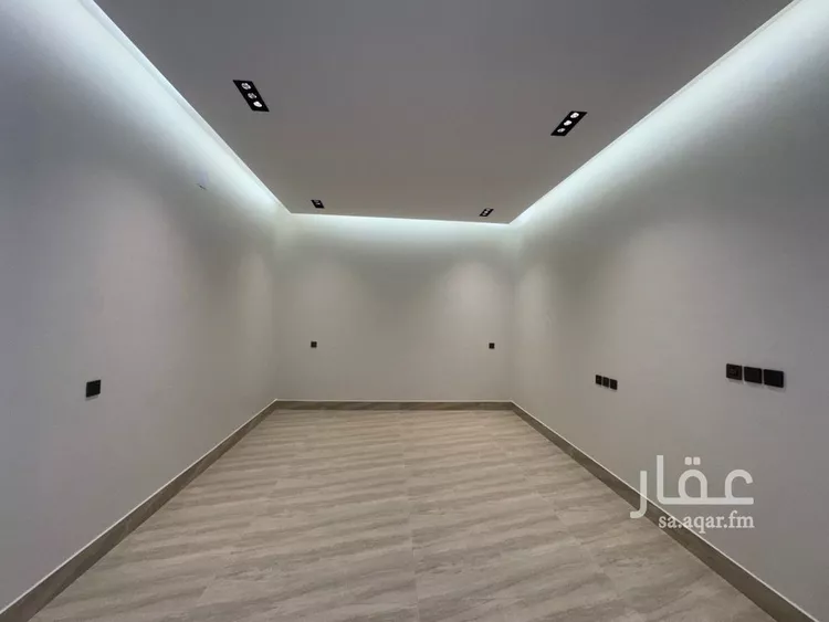 فيلا للبيع في شارع هبة الله الطيبي, حي الرمال, مدينة الرياض, منطقة الرياض صورة 4