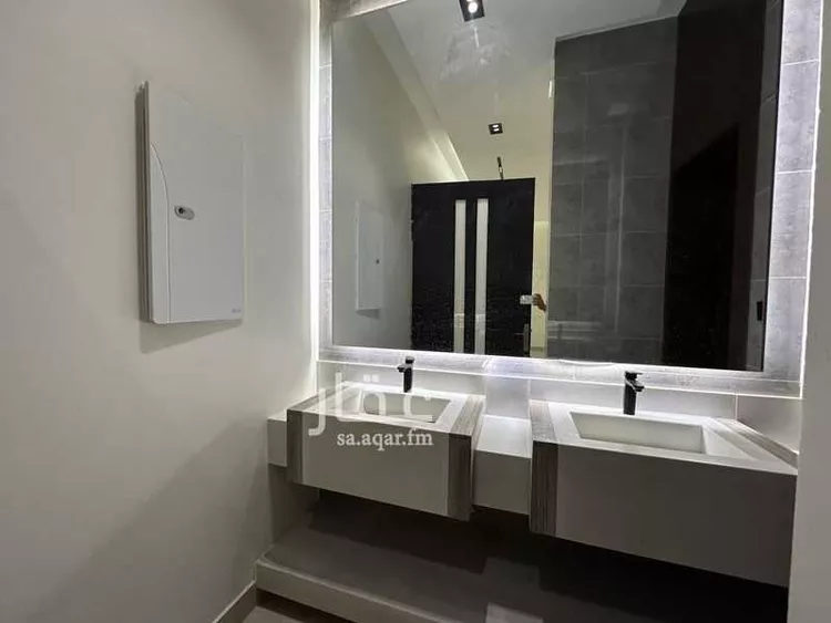 دور للبيع في شارع رقم 188, حي المونسية, مدينة الرياض, منطقة الرياض صورة 4