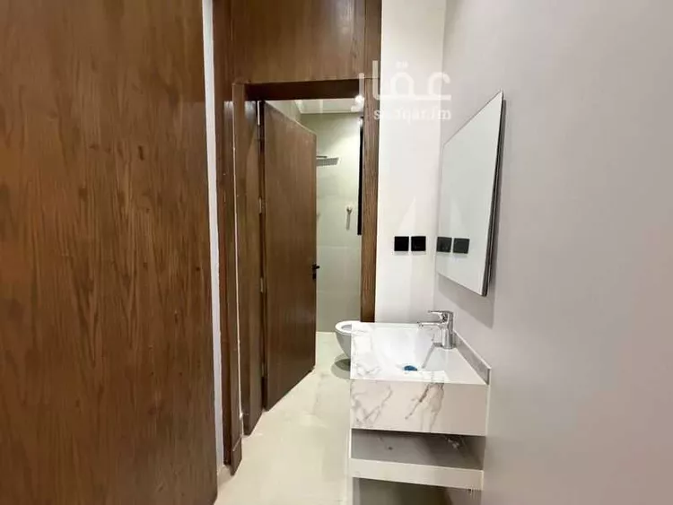 شقة للبيع في شارع أمين الريحاني, حي المعيزيلة, مدينة الرياض, منطقة الرياض 8