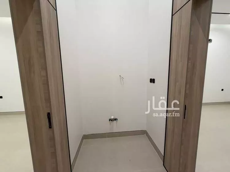 دور للبيع في شارع محمد البرقى, حي الرمال, مدينة الرياض, منطقة الرياض 10