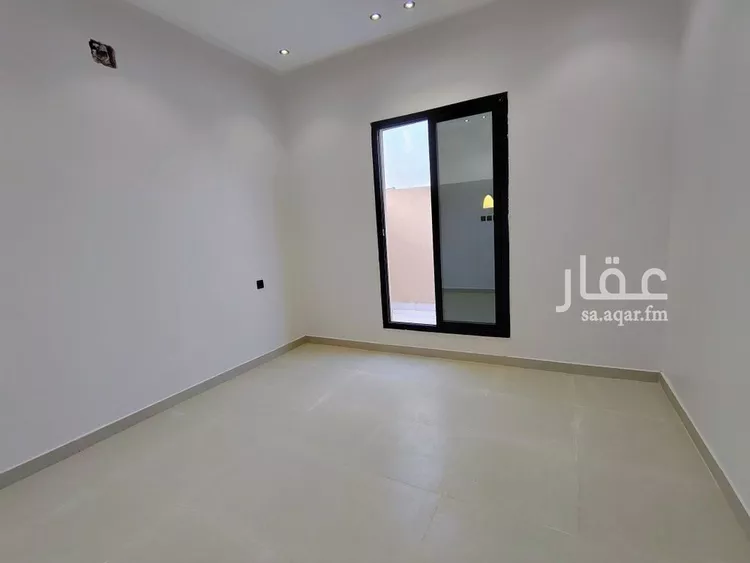 فيلا للبيع في شارع ممر42, حي عكاظ, مدينة الرياض, منطقة الرياض صورة 4